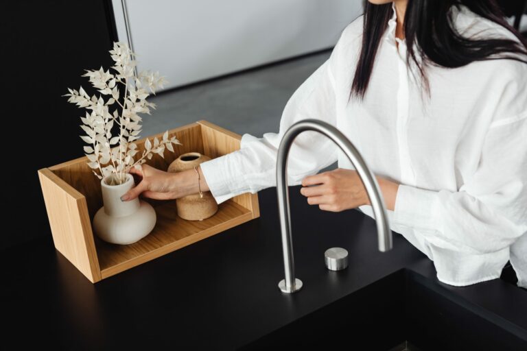 evier-cuisine-technologique-moderne